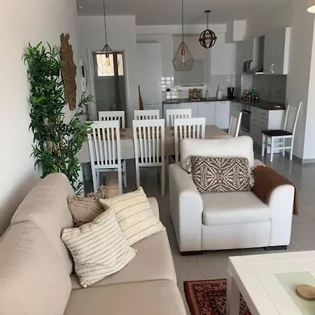 Hanna Apartment *